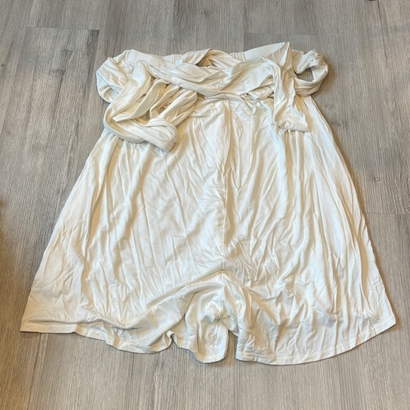 Free People Beach Redondo Romper in White Size X-Small - Picture 3 of 9